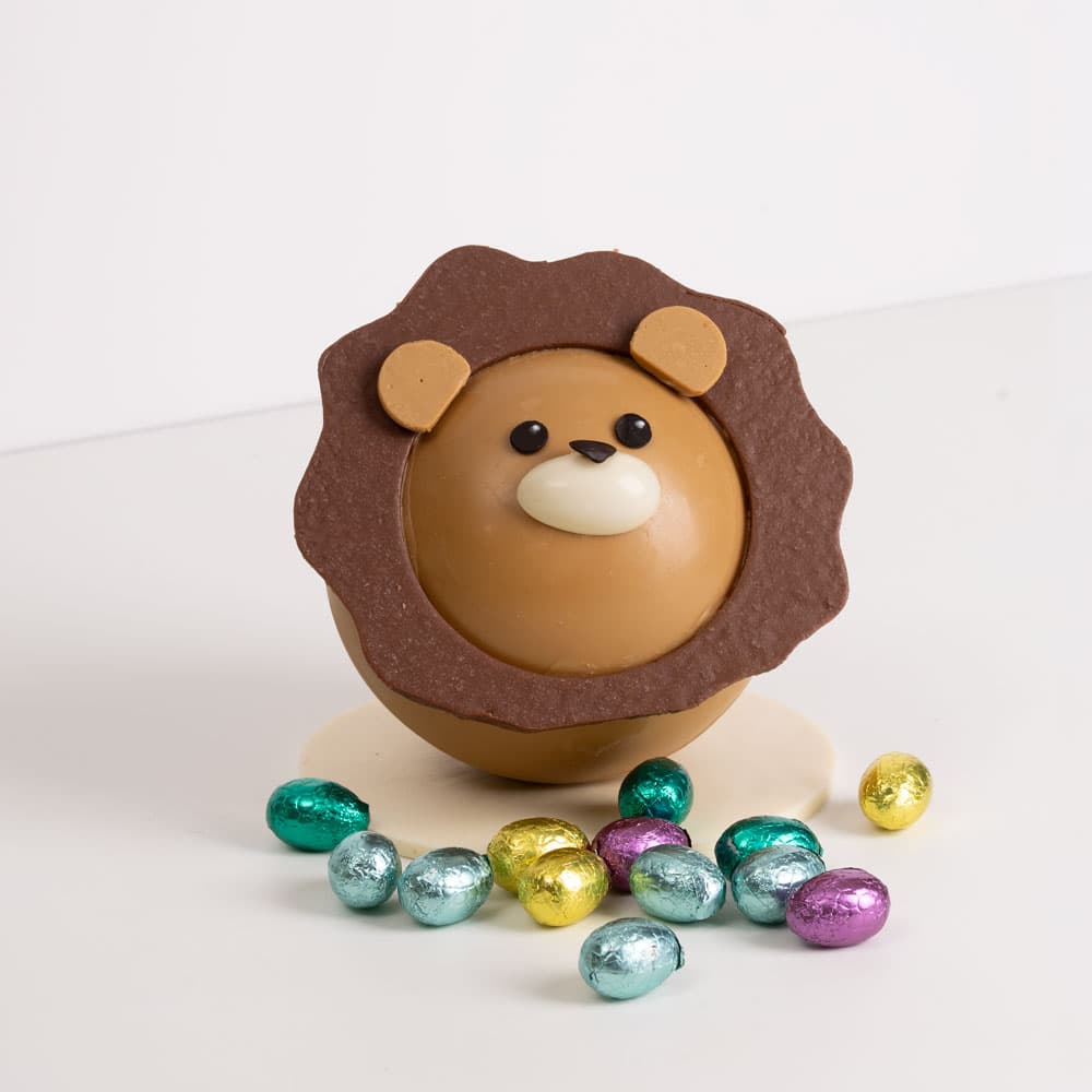 Mona amb sorpreses de xocolata